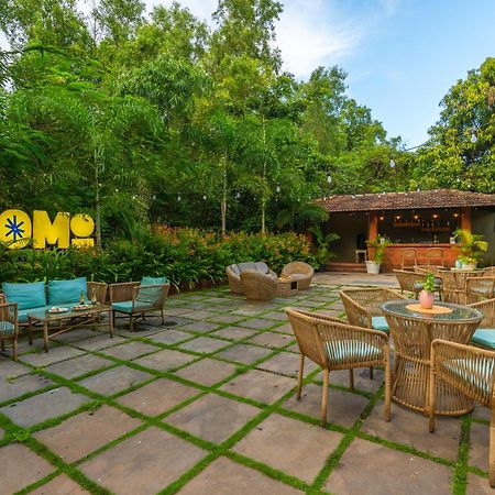 Locomo Boutique, Morjim - Stay Work Eat 外观 照片
