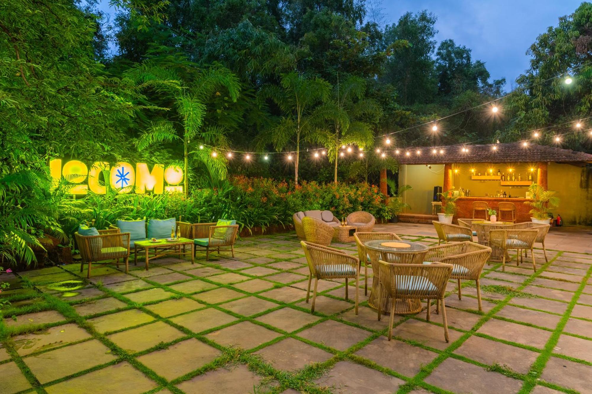 Locomo Boutique, Morjim - Stay Work Eat 外观 照片