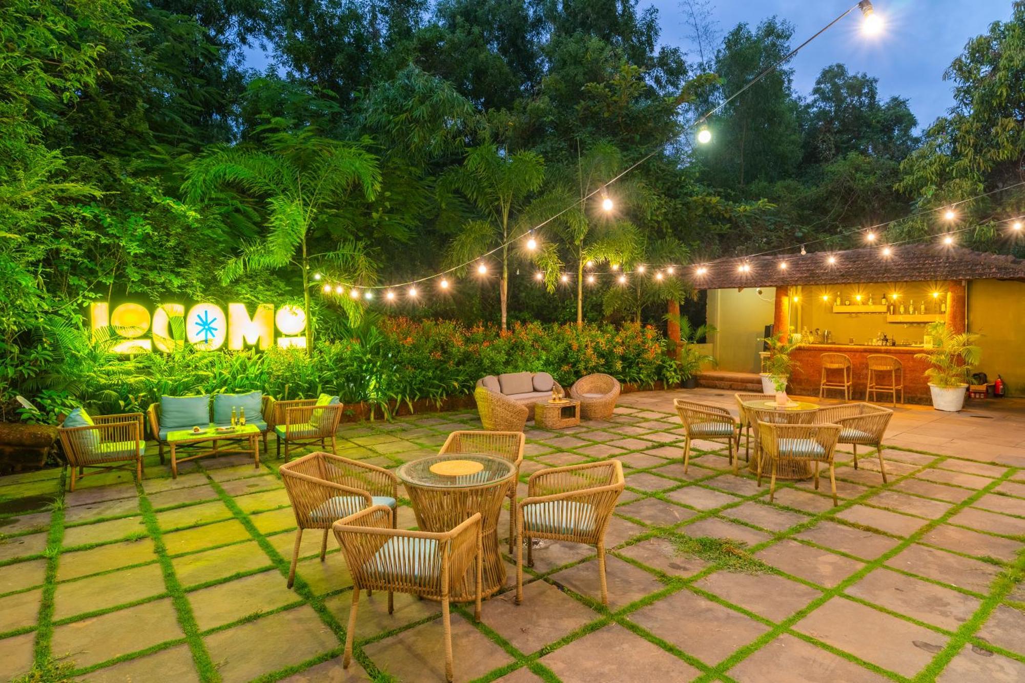 Locomo Boutique, Morjim - Stay Work Eat 外观 照片