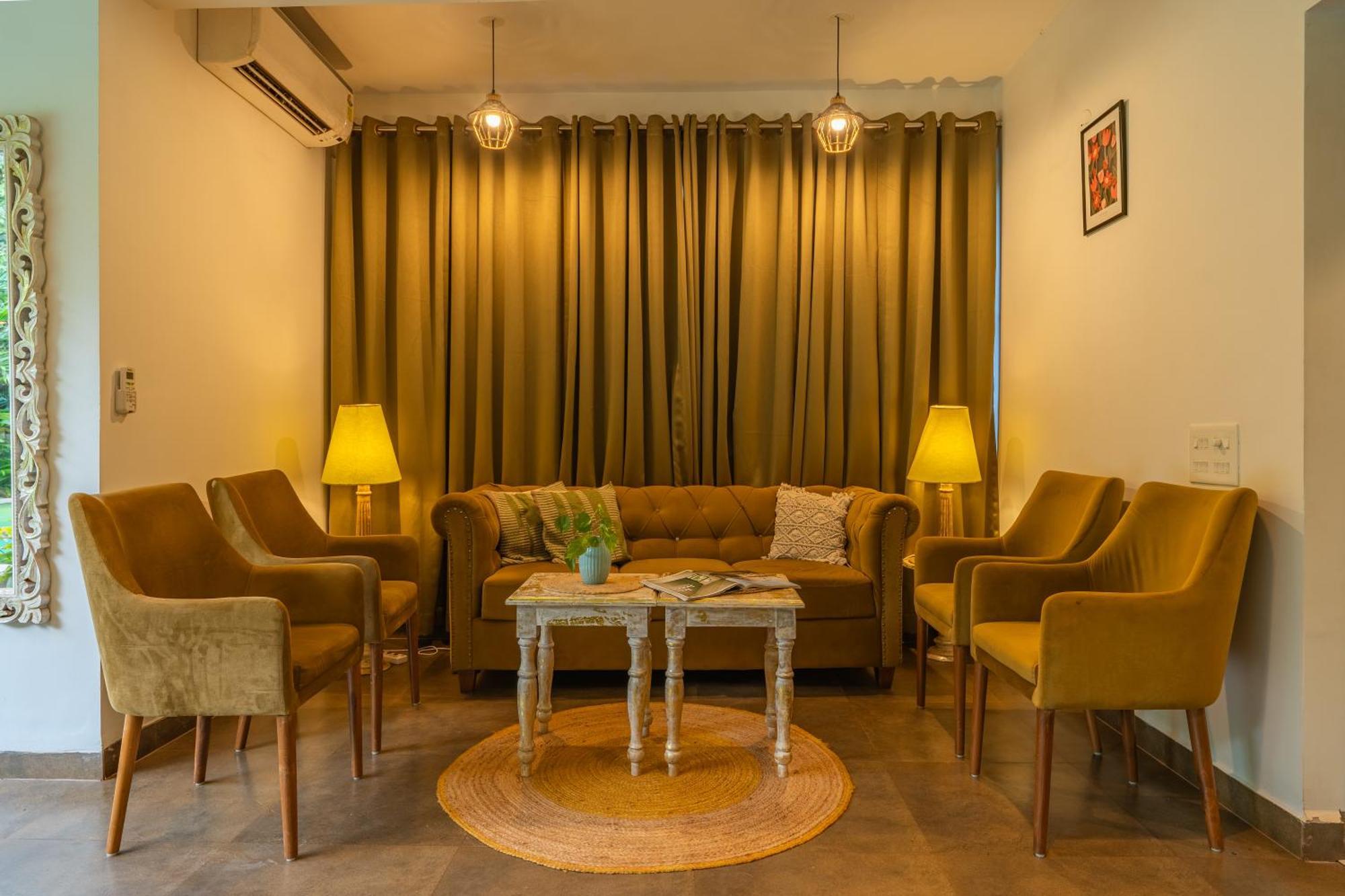 Locomo Boutique, Morjim - Stay Work Eat 外观 照片
